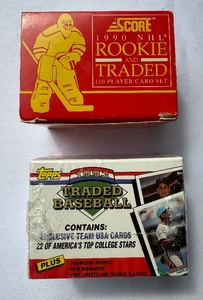 lot 114 image: (2) Card Sets 1990 Score Hockey Rookie and Traded  1993 Topps Traded