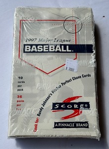 lot 46 image: 1997 Score Pinnacle Baseball 36 Pack Box