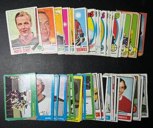 lot 125B image: 64 Card 1969-1976 Vintage Hockey Lot