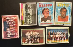 lot 127B image: 6 1970s Miscelaneous Vintage Football, Basketball, and Hockey Posters