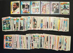lot 136B image: 186 Card 1976-1978 Topps Vintage Football