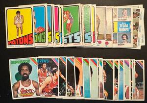 lot 142B image: 45 Card Lot of 1972-1975 Topps Vintage Basketball