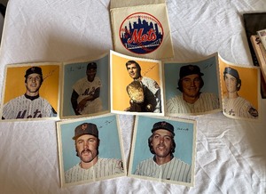 lot 91B image: New York Mets 1975 Dairylea Picture Album