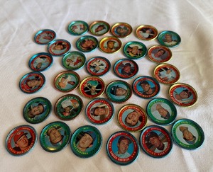 lot 99B image: 1971 Topps Coin Lot of 33 w Stars - Robinson, Kaline, Jenkins and More