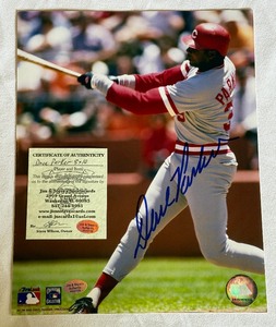 lot 35B image: Dave Parker Signed 8x10 Baseball Photo with COA