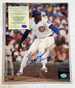 lot 39B image: Lee Smith Signed 8x10 Baseball Photo with COA