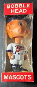 lot 243 image: Minnesota Twins Baseball Bobblehead