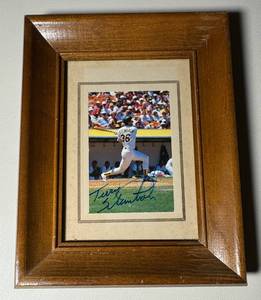 lot 219 image: Terry Steinbach Signed and Framed Photo University of Minnesota Baseball