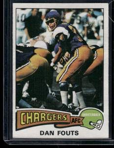 lot 264A image: Dan Fouts RC  1975 Topps #367 San Diego Chargers Football Card