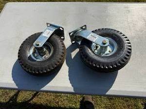 lot 116 image: CASTERS