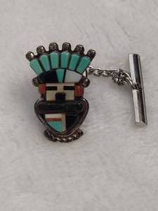 lot 101 image: Vintage Zuni Headdress Tie Tack
