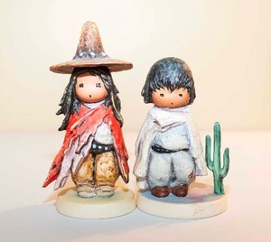 lot 48 image: DeGrazia Goebel Navajo Boy and Blue Boy Figurines