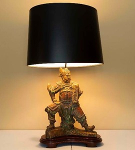 lot 3 image: Vintage Oriental Warrior Table Lamp