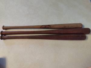 lot 222 image: Set of Three Mini Collectible Wooden Bats