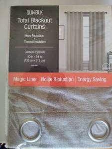 lot 291 image: Blackout Curtain Panels (52x84)