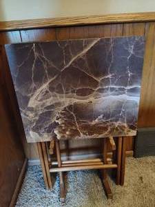 lot 299 image: Vintage TV Tray Set wStand