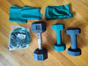 lot 297 image: Assorted Weights, Jumprope & Resistance Bands