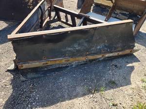 lot 8 image: Skid Steer V Snow Plow Attachment