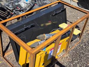 lot 19 image: AGT SSHH680 Skid Steer Hydraulic Hammer New in Crate