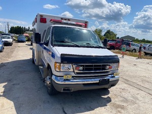 1999 Ford E450 Ambulance only 61,858 miles!