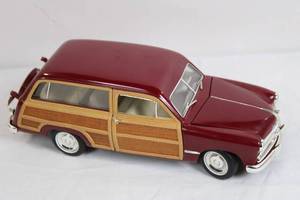 lot A-9 image: Die-Cast 1949 Ford Woody Wagon Model Car Maroon and Woodgrain Detail