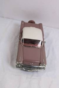 lot 56 image: 1958 Chevrolet Impala Diecast Model Car with Opening Doors and Hood
