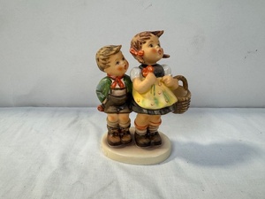 lot 146 image: Goebel Hummel To Market Figurine Germany
