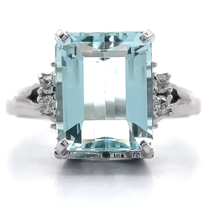 lot 8 image: 3.77 Carat Aquamarine & Natural Diamond Art Deco Ring in Platinum VIDEO