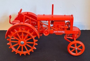 lot 97 image: Allis-Chalmers WC Tractor Model