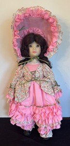 lot 98 image: Suzanne Gibson Porcelain Doll in Pink Bonnet and Dress