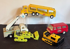 lot 152 image: Collection of Vintage Tonka Die-Cast Trucks and Vehicles