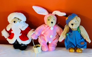 lot 189 image: Plush Muffy Vanderbilt Collectibles