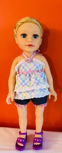 lot 457 image: Esparto Doll by Barnes and Noble