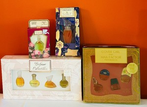 lot 458 image: Assorted Vintage Perfume