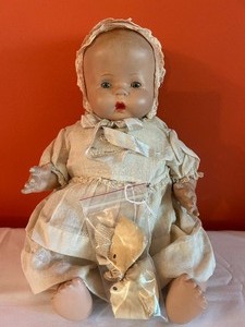 lot 463 image: Vintage Composition Baby Doll