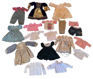 lot 267 image: Collection of Vintage Doll Clothes and Outfits