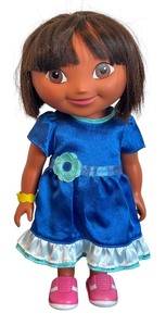 lot 281 image: Dora the Explorer Doll by Mattel 2003