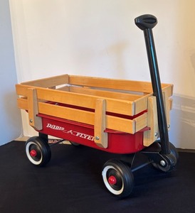 lot 288 image: Radio Flyer Doll Wagon with Wooden Sides