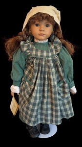 lot 521 image: Faithful Friends Doll with Plaid Dress and Bonnet by Heidi Ott