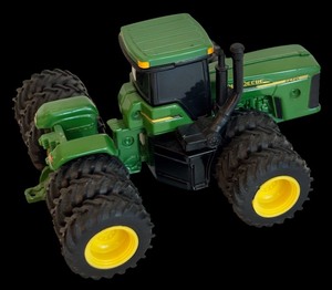lot 199 image: Set of 2 Vintage John Deere Farm Toy Tractors with Farm Hand Truck