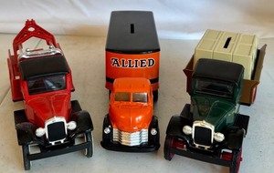 lot 204 image: Set of 3 Vintage Ertl Pressed Steel Trucks with John Deere and Amoco Motor Club Designs