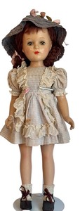 lot 206 image: 1943 Margaret OBrien 21-Inch Vintage Doll with Dress and Bonnet
