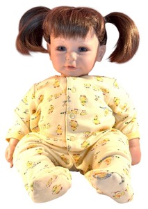 lot 429 image: Vintage Adora Artist Doll in Duck Pajamas