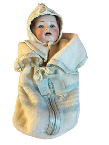 lot 7D image: Antique German Bisque Baby Doll Marked 152