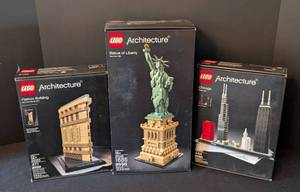 lot 222 image: Three New LEGO Architecture Building Sets