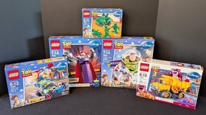 lot 21 image: Five Lego Toy Story Building Sets