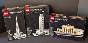 lot 23 image: Three Lego Architecture Building Sets