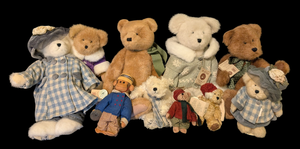 lot 599 image: Assorted Boyds Bears Stuffed Plush Animals