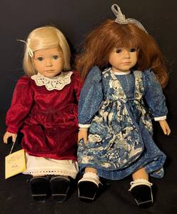 lot 608 image: Pair of Best Friends by Heidi Ott Dolls