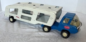 lot 108N image: Vintage Tonka Blue Truck and White Camper Trailer Toy